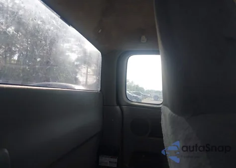 2005 Chevrolet Colorado Fleet из США, поврежденный, VIN 1GCCS196858255461